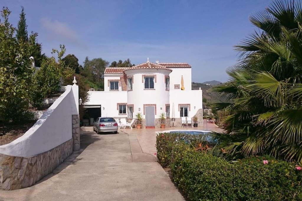 Countryside Private Apartment With Pool & Sea View ตอร์ร็อกซ์ ภายนอก รูปภาพ